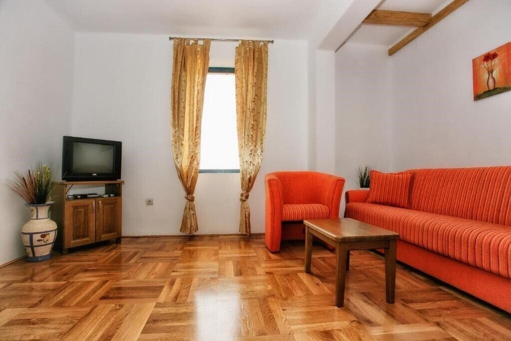 Картинка B&B Apart Hotel Pastrovski Konak 3*