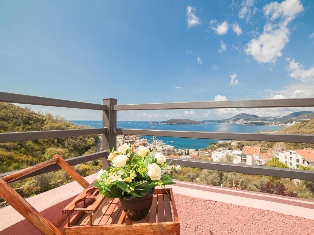 Отель Apartments Princess View 4*