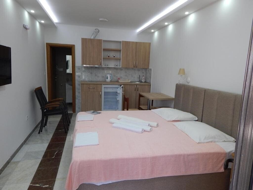 Фотографія Teodora Apartments 3*