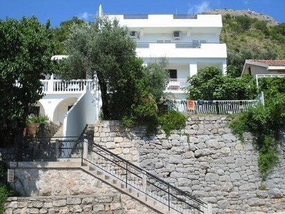 Отель Horizont Apartments 3*