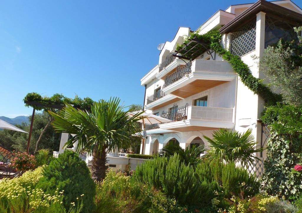 Фото Villa Montenegro 5*