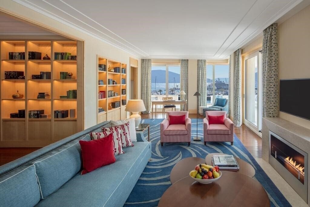 Картинка Regent Porto Montenegro 5*