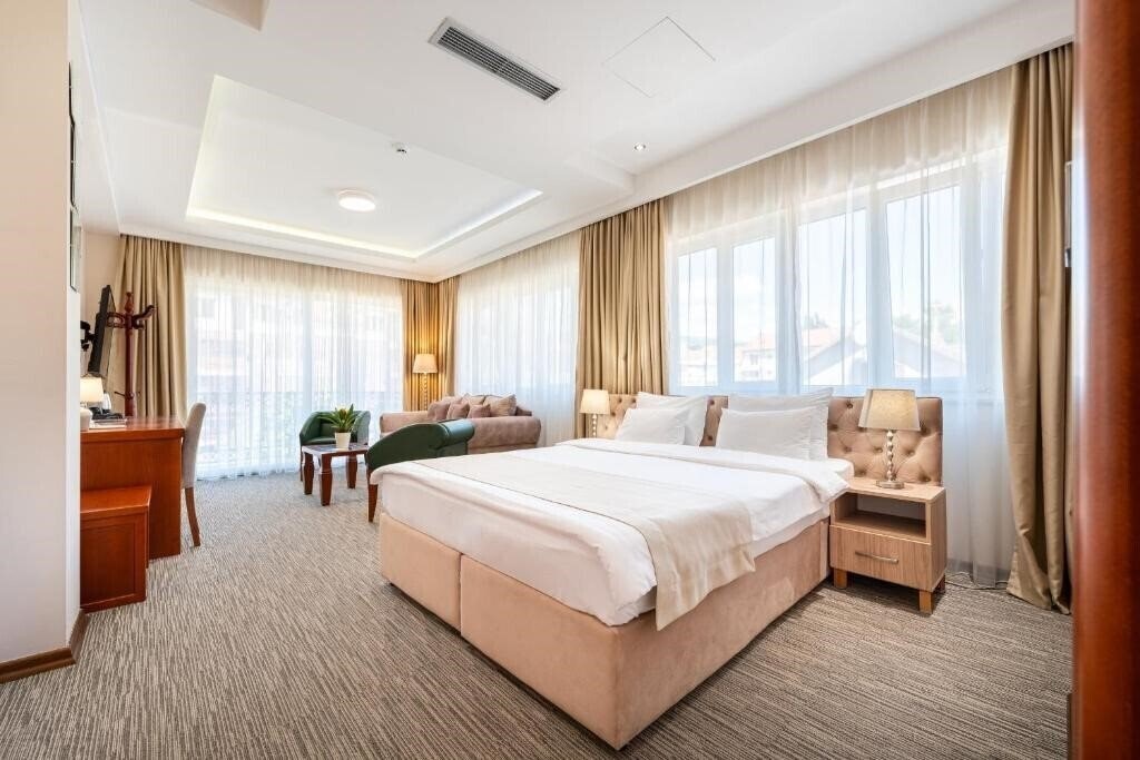 Фото Montenegrino 4*