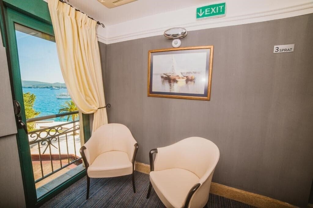 Картинка Astoria Tivat 4*