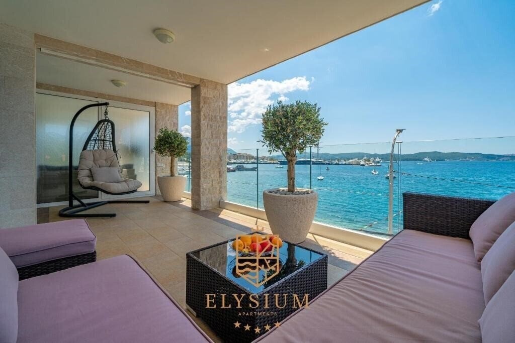 Картинка Elysium Tivat 5*