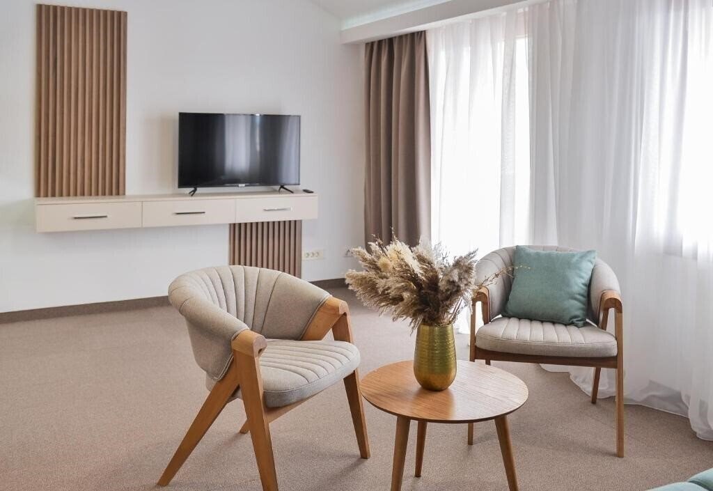 Готель Magnolia Tivat 4*