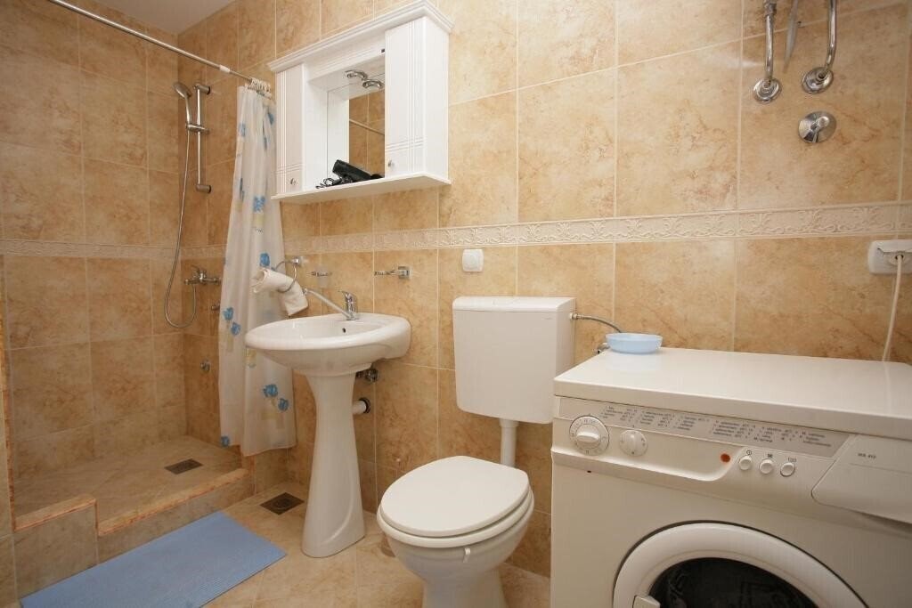 Фотография Villa Cejovic 4*
