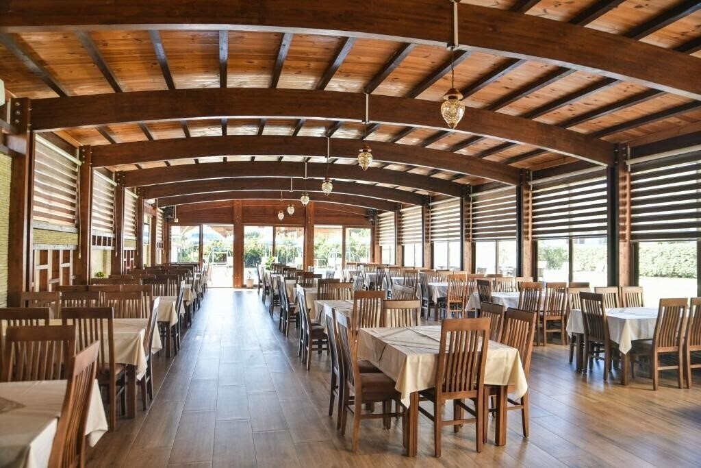 Фотографія Hotel Llolla 3*