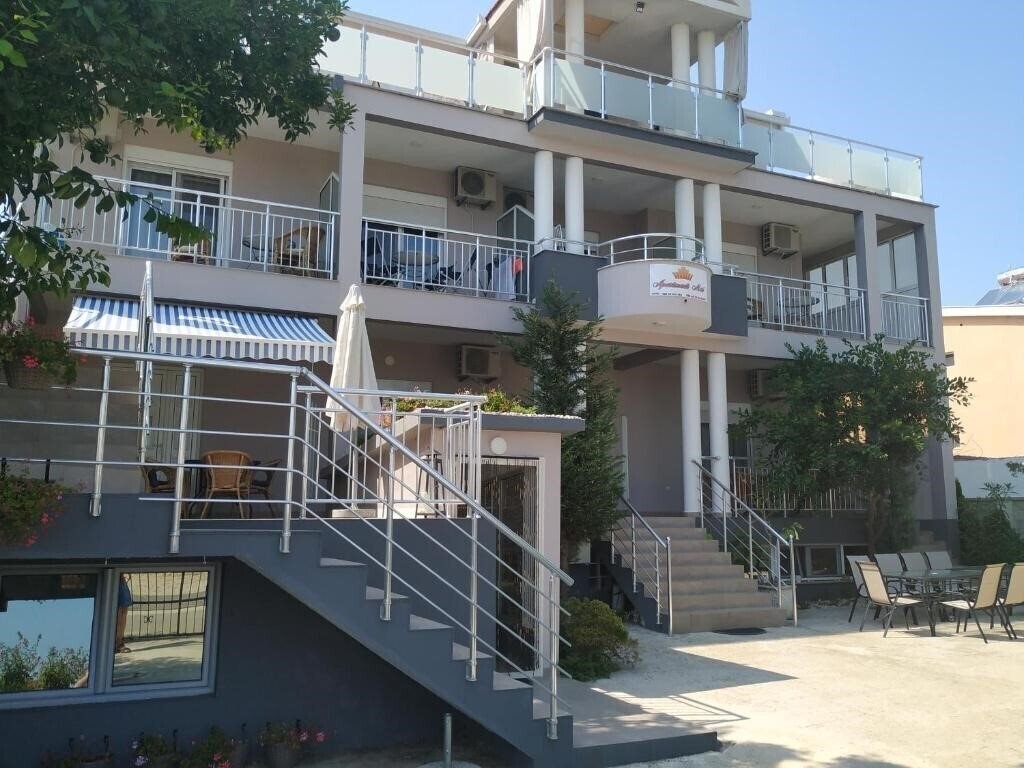 Отель Apartments «Meti Donji Stoj» 3*