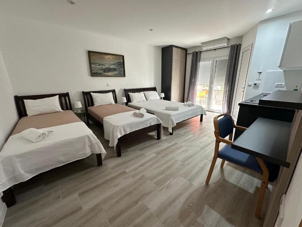 Фото Apartments «Meti Donji Stoj» 3*
