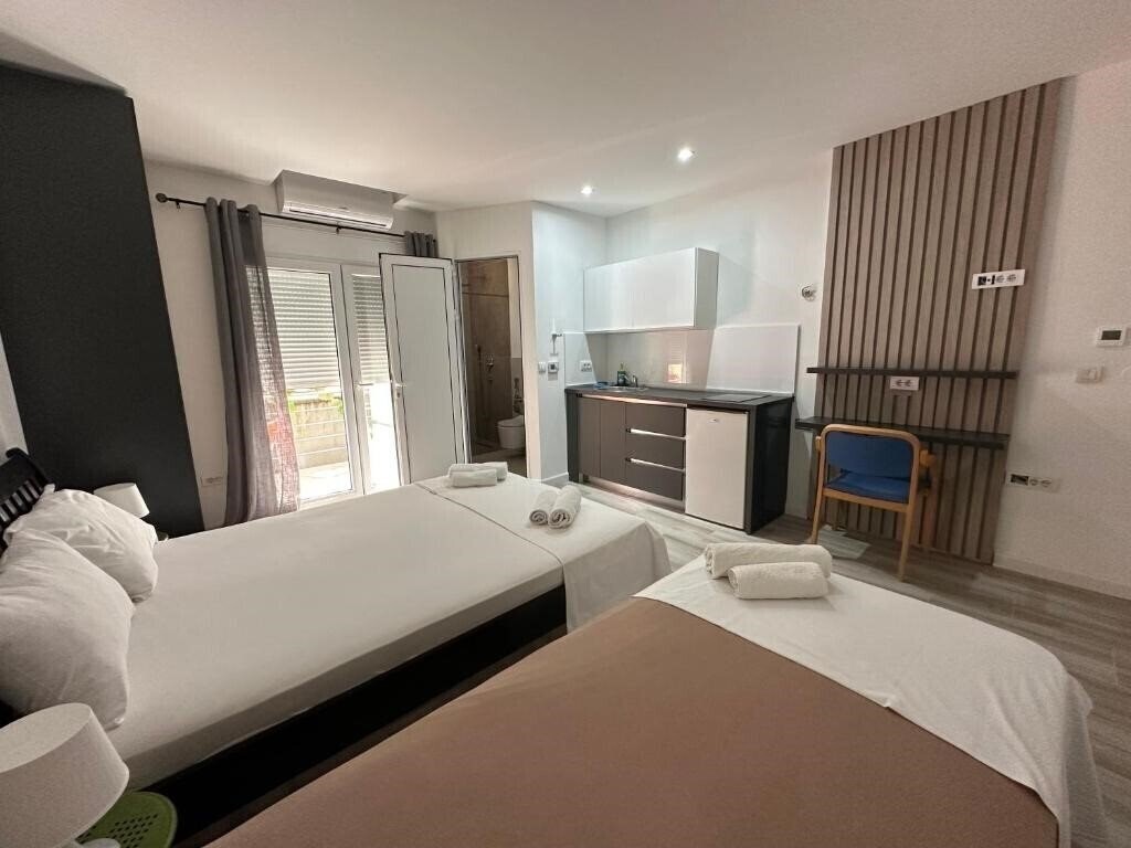 Фотография Apartments «Meti Donji Stoj» 3*