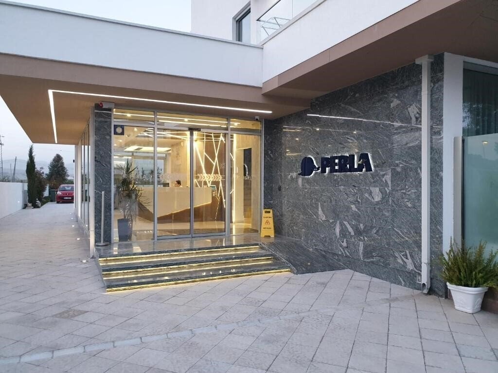 Готель Perla Luxury 5*