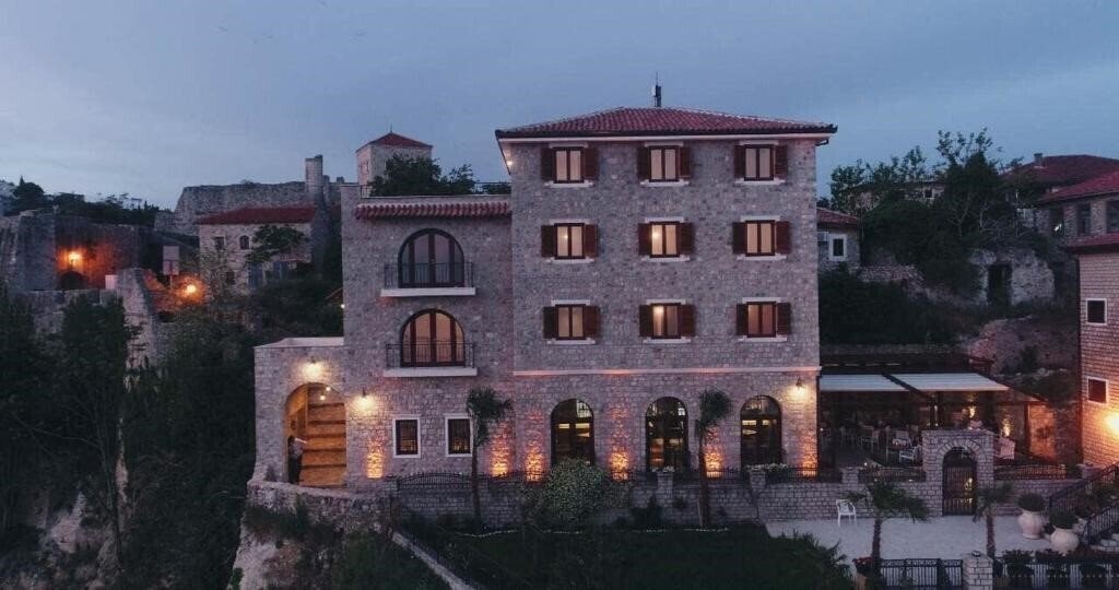 Готель Hotel Pirate Old Town 4*