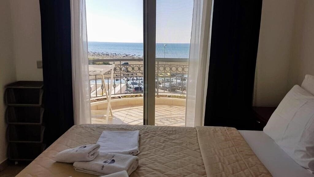Фото Adriatic Apartment 3*