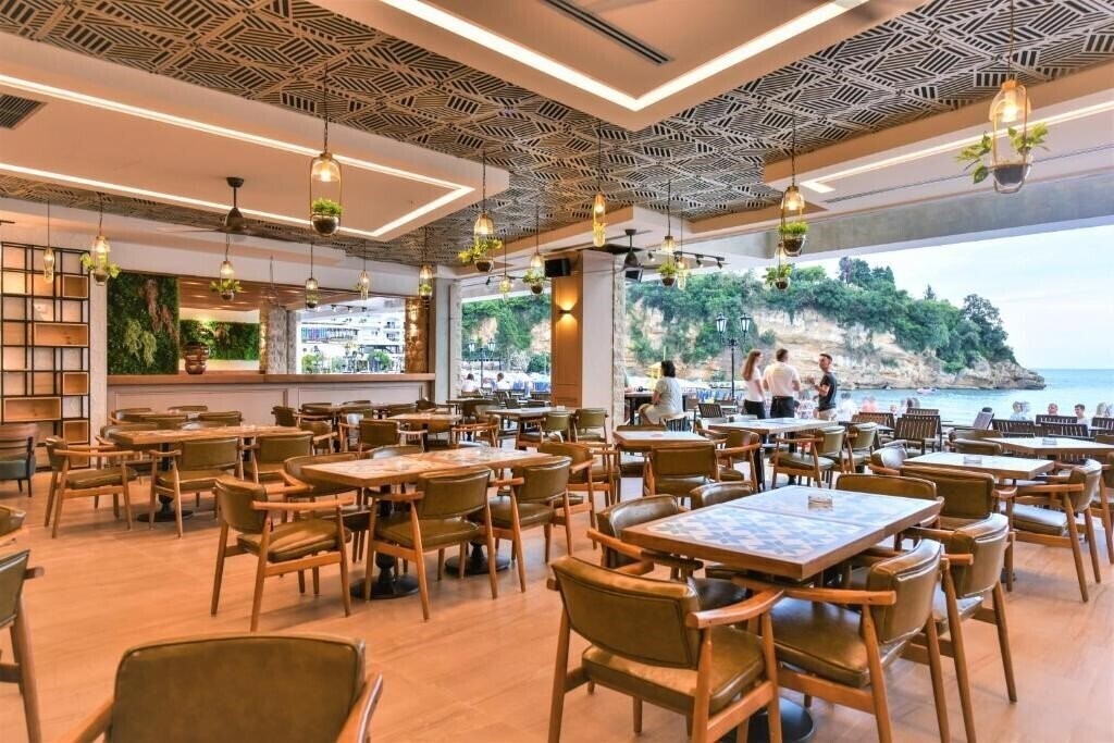 Картинка Plaza Hotel & SPA 5*