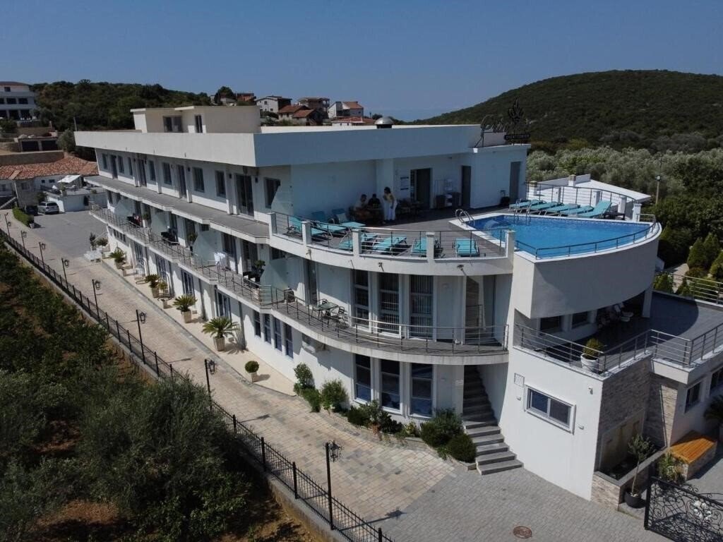 Фото Apartments Princess Valdanos 3*
