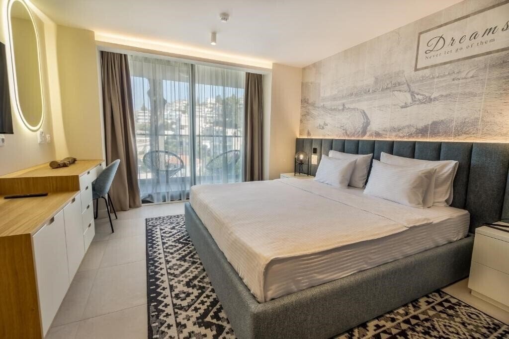 Фото The New Hotel Mediteran Villa Edition 4*