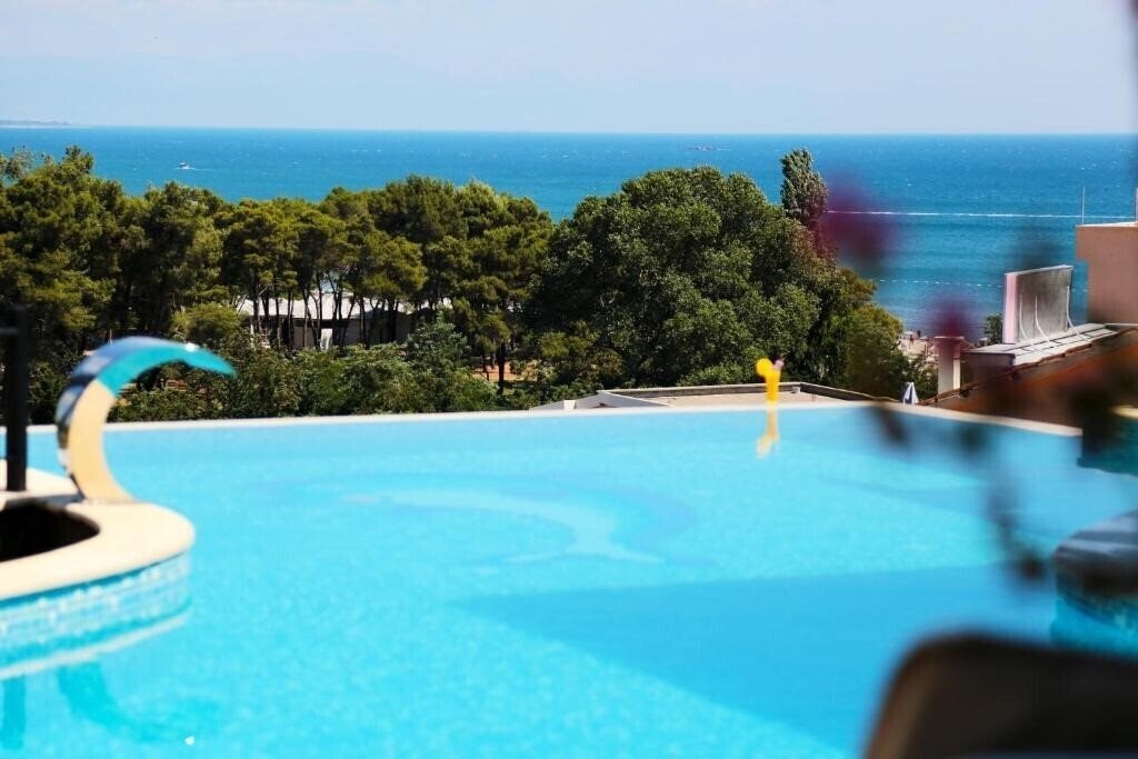 Готель Villa Bazar 3*