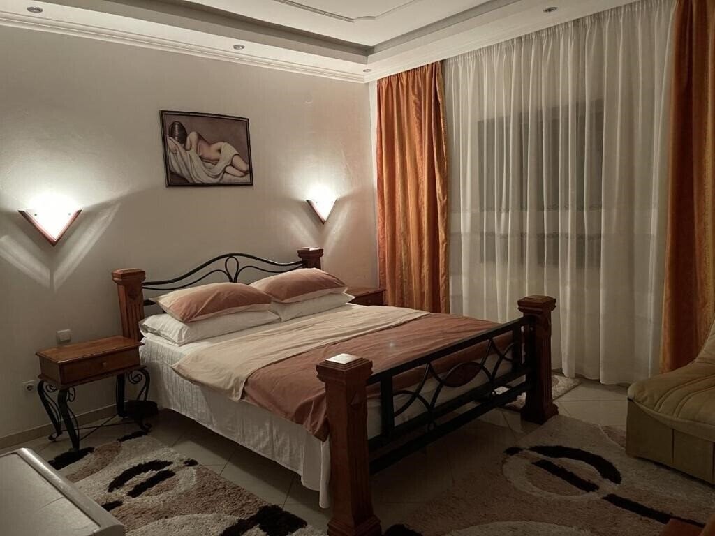 Фото Villa Kalaja 3*