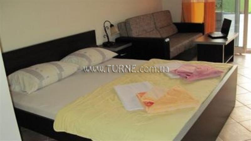 Отель Villa Nina 3*