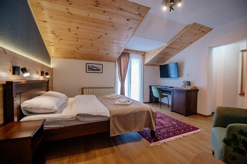 Картинка Zlatni Bor 3*
