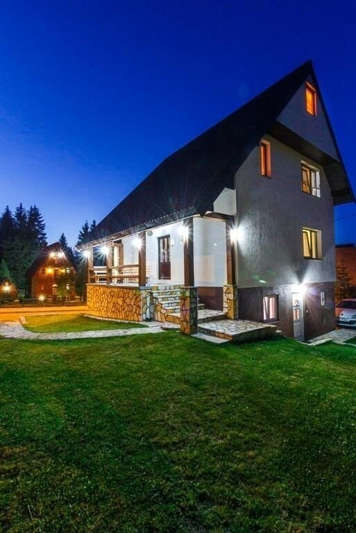 Готель Highlander Hostel 2*