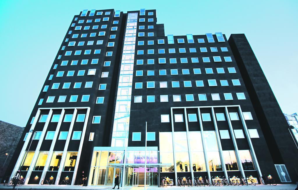 Готель Wakeup Copenhagen Carsten Niebuhrsgade 2*