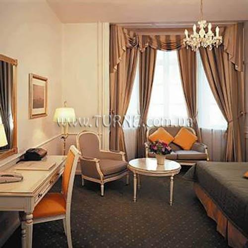 Фотографія Phoenix 4*