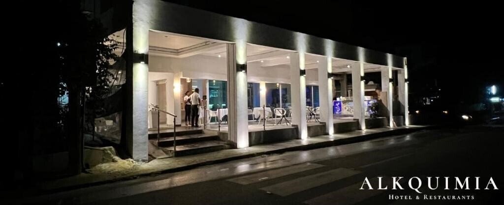 Готель Alkquimia Hotel Lounge And Bar 4*