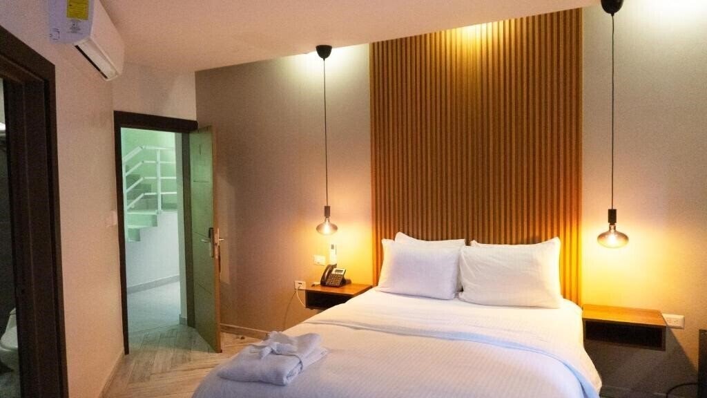 Фото Alkquimia Hotel Lounge And Bar 4*