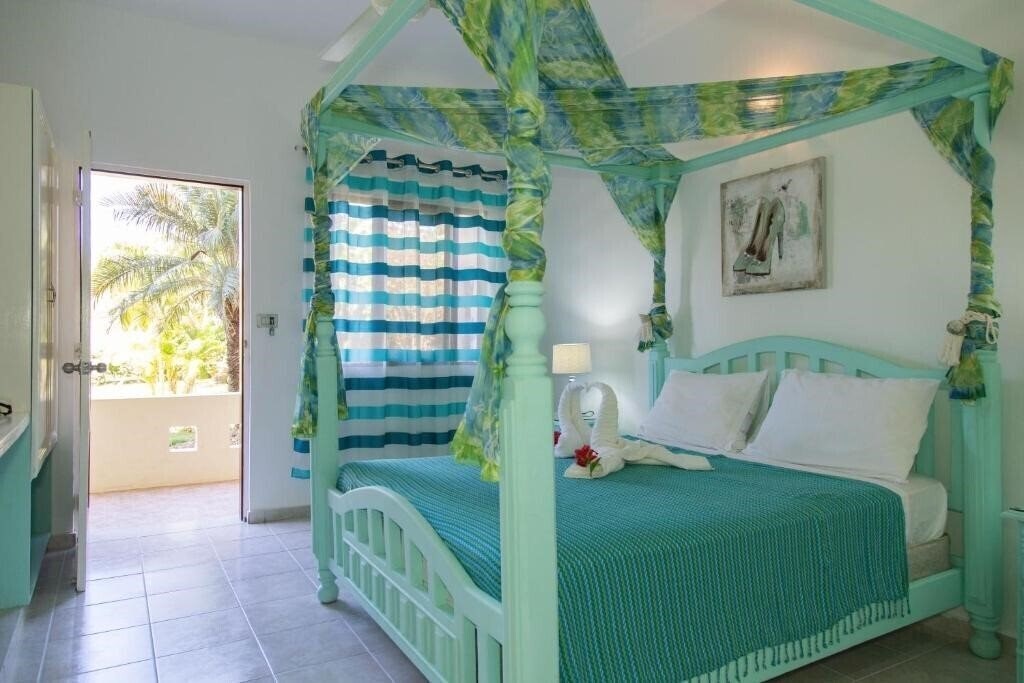 Фотографія El Eden 3*