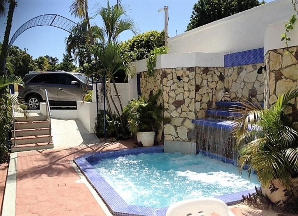Фото Hotel Caribe 3*