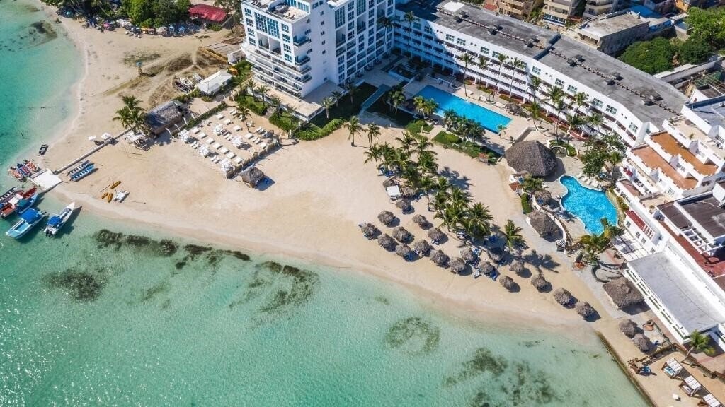 Готель Be Live Hamaca Suites 4*