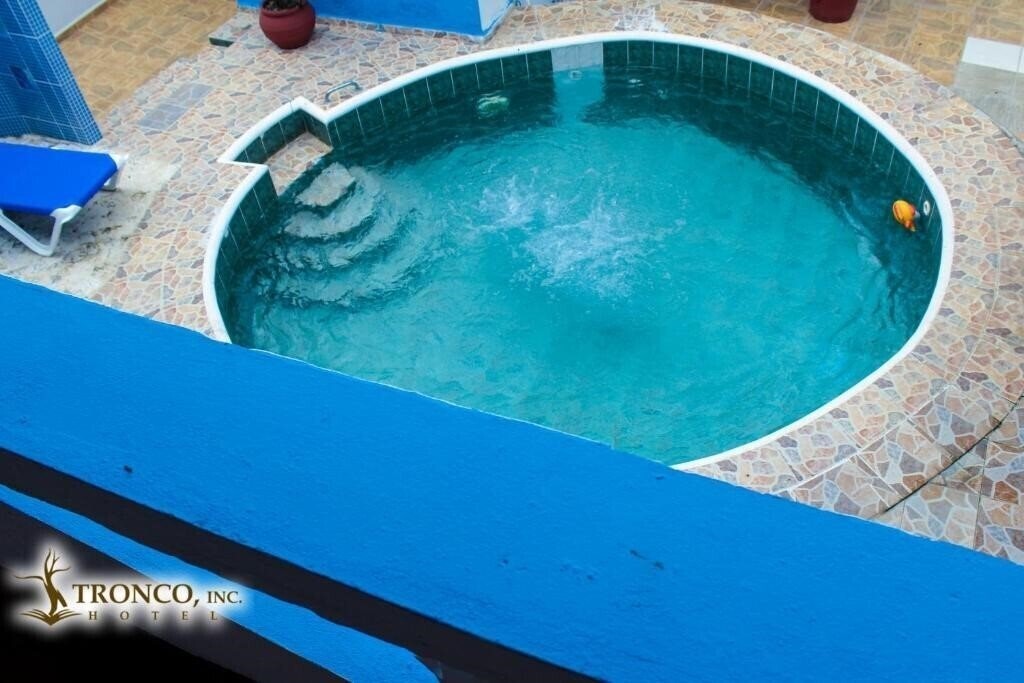 Отель Hotel Tronco Inc 3*
