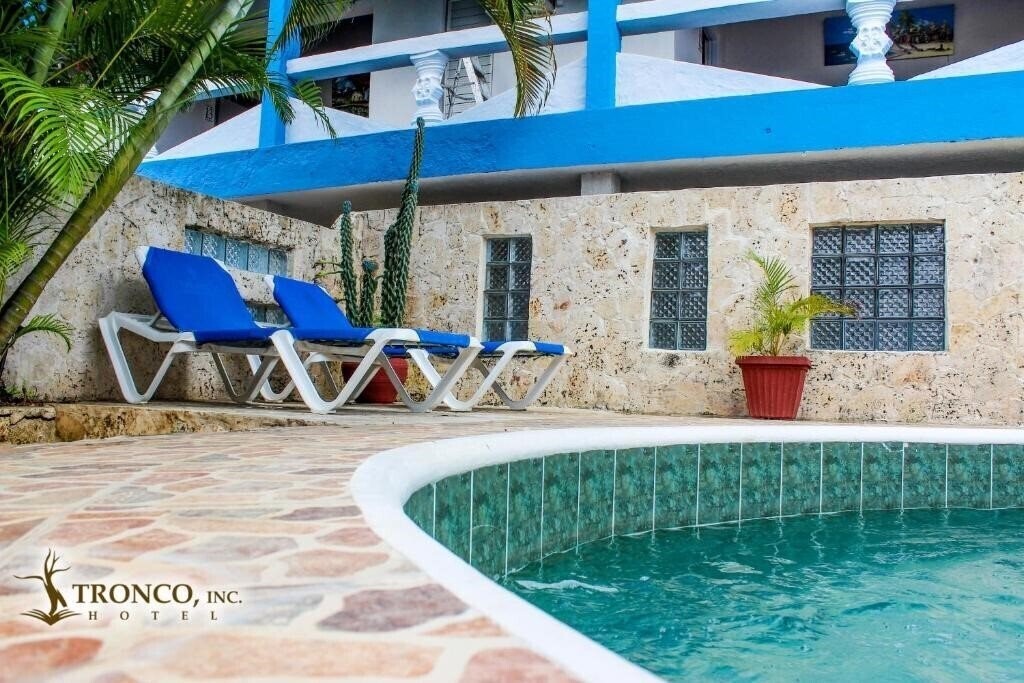 Фото Hotel Tronco Inc 3*