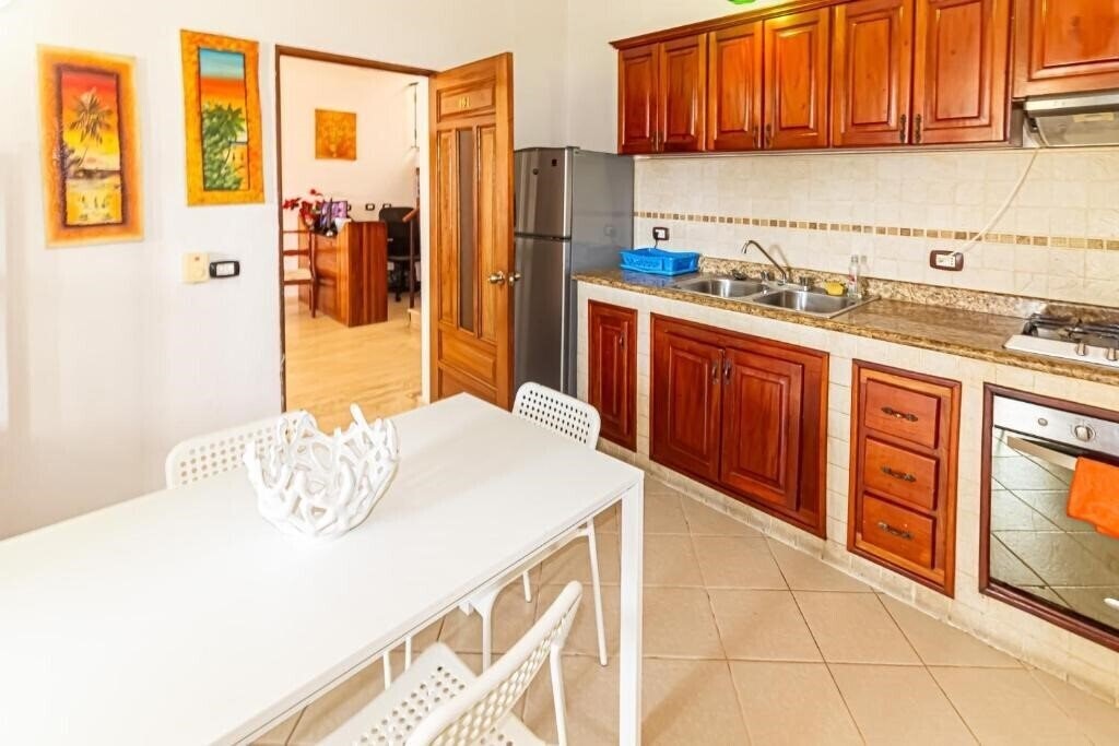 Изображение Villa Capri (ex. Villa Capri Salon & SPA, Apartahotel Villa Capri) 3*