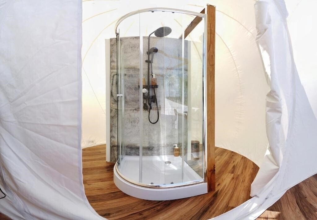 Фотография Green Land Bubble Glamping 2*