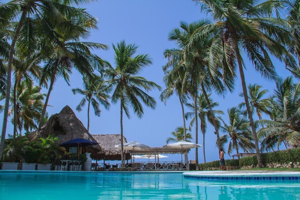 Готель Dreams Playa Esmeralda Resort & SPA 3*