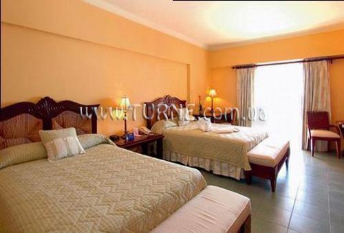 Готель Oasis Hamaca 4*