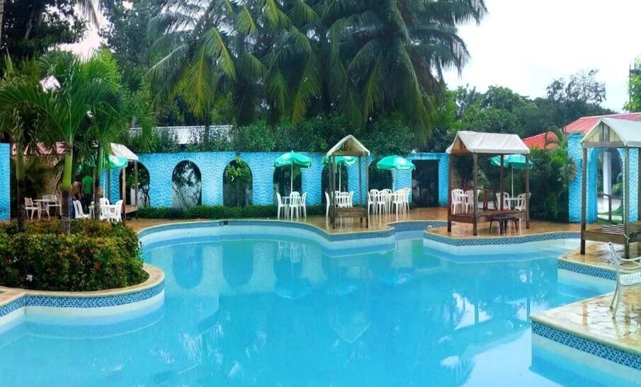 Готель El Currican 2*