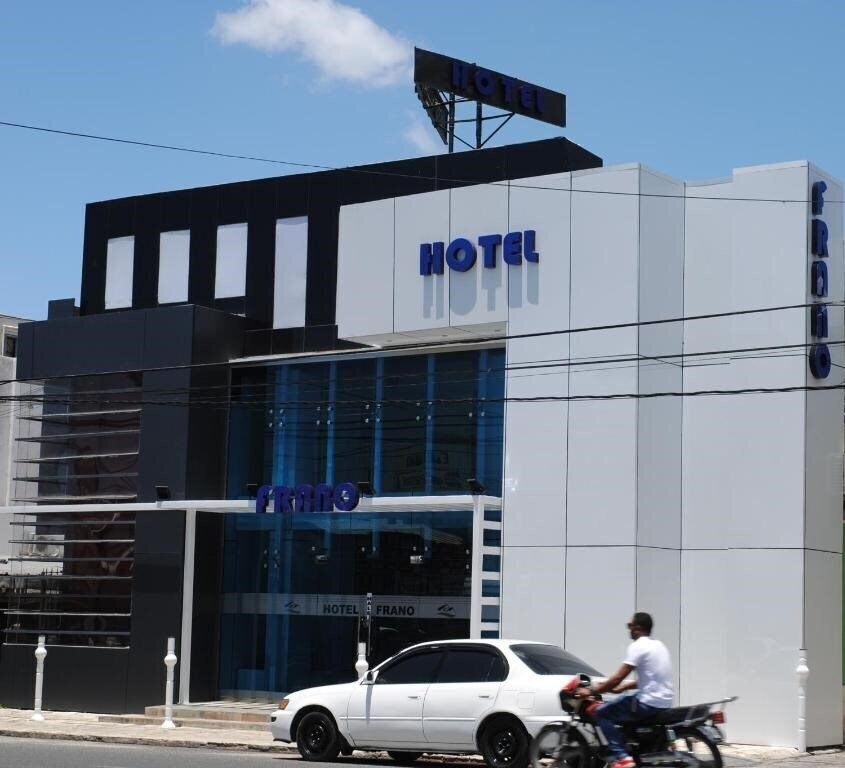 Готель Hotel Frano 3*