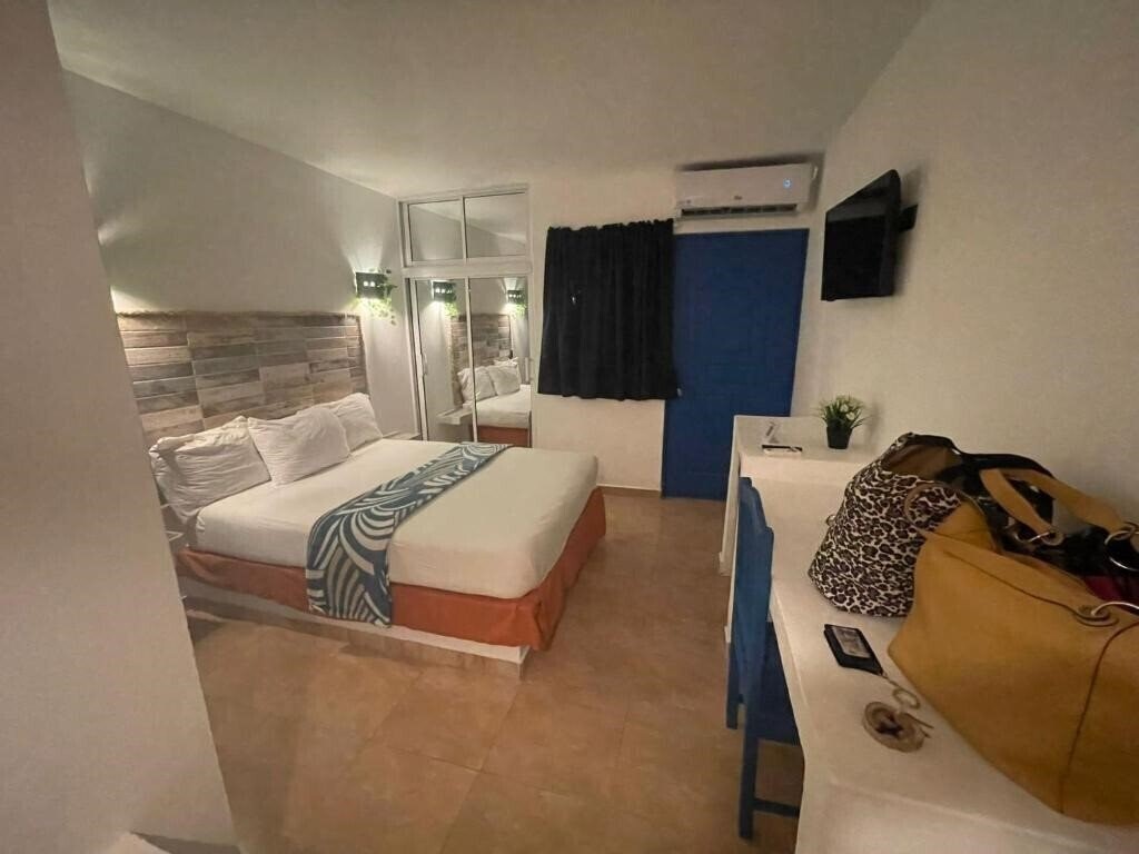 Картинка Hotel Playa Catalina 3*
