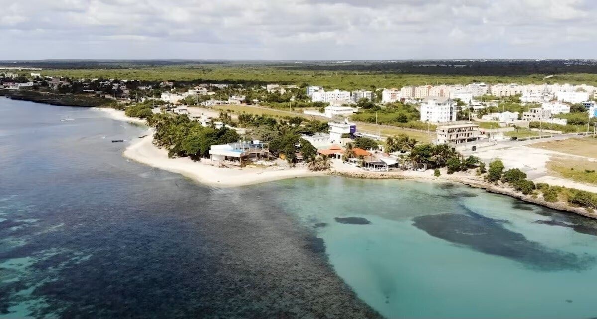 Отель Palmares Suites 2*
