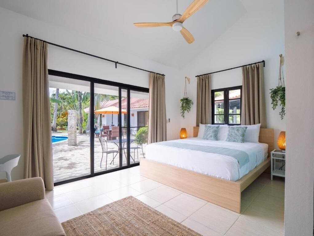 Фото Garden By The Sea + 3*