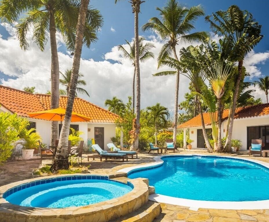 Фотография Garden By The Sea 3*