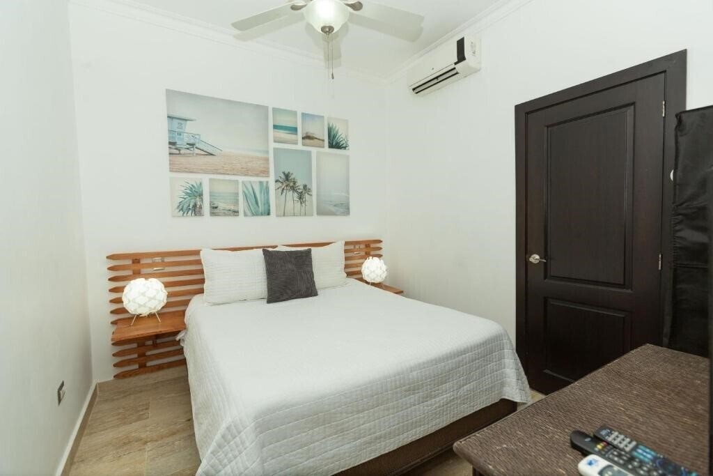 Фото Grand Laguna Beach 3*