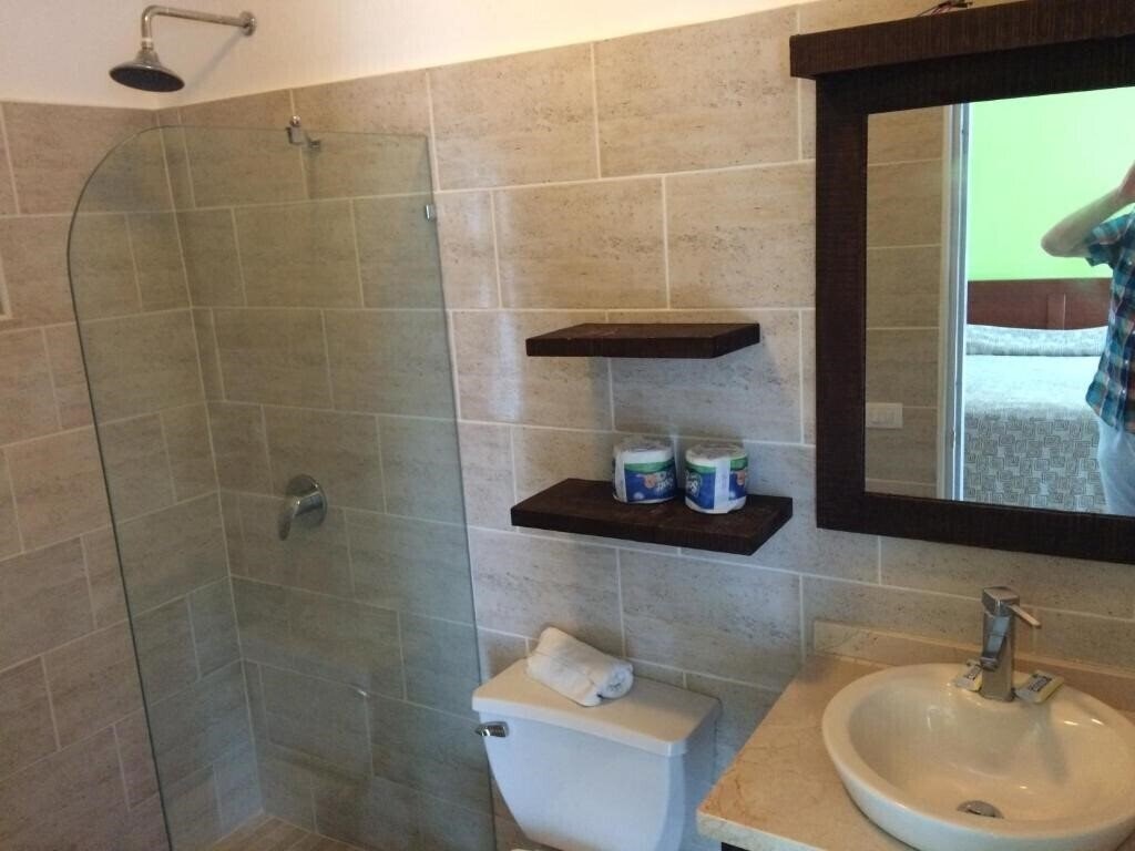 Картинка New Garden Hotel 3*