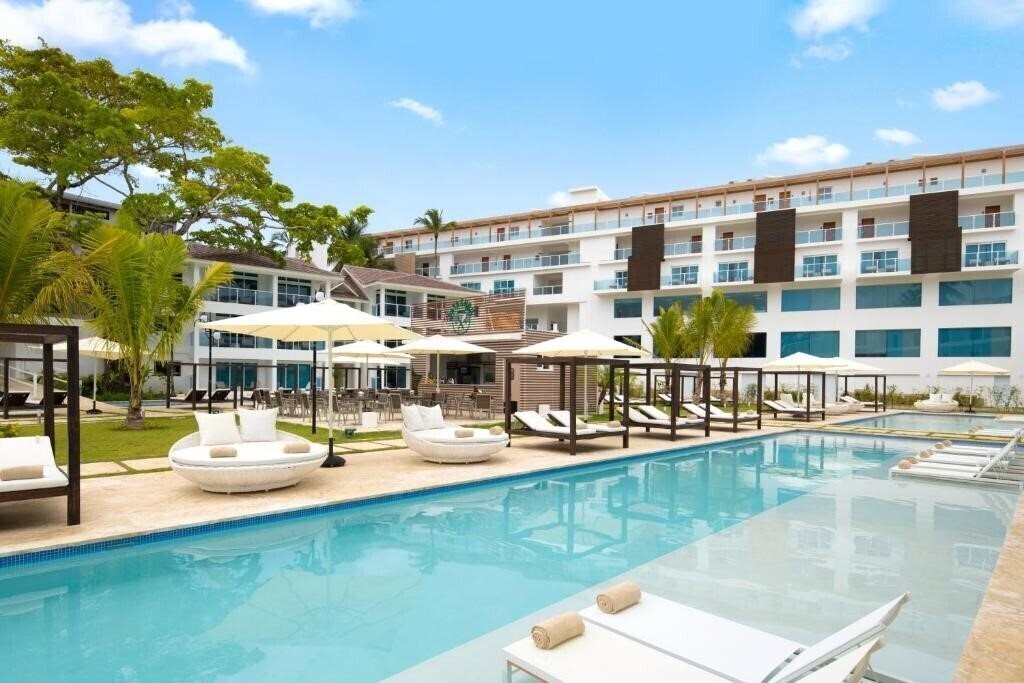 Готель Presidential Suites Lifestyle Cabarete 4*