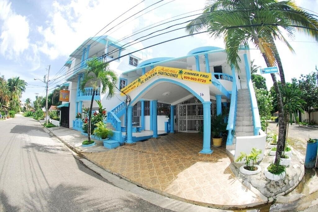 Готель Villa Antonia 16 + 2*