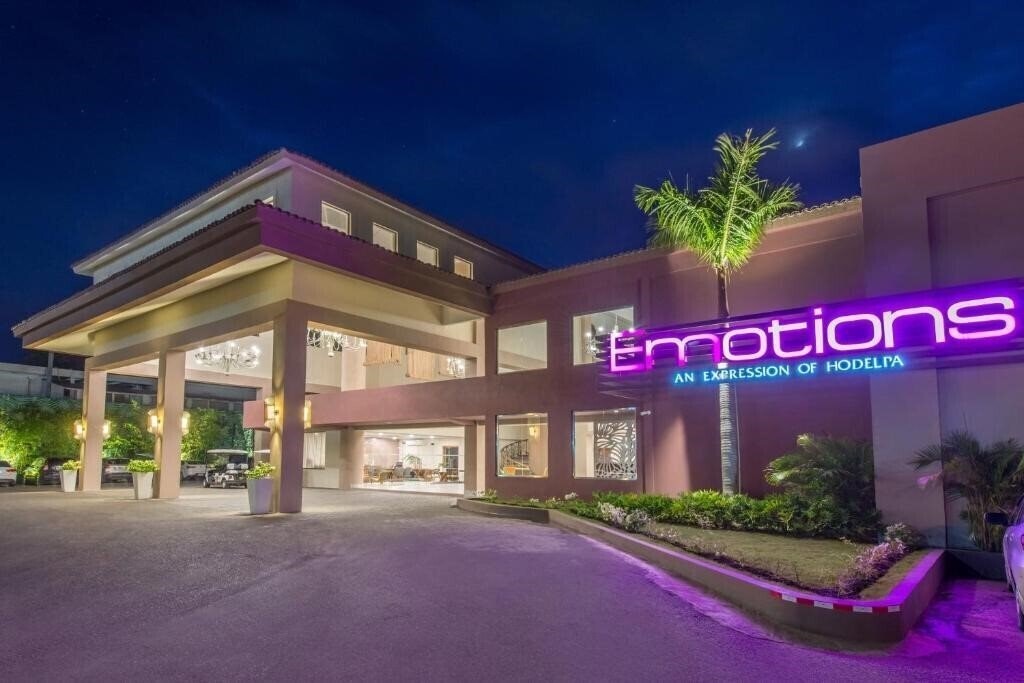 Отель Emotions by Hodelpa Puerto Plata (ex. Emotions Playa Dorada) 4*